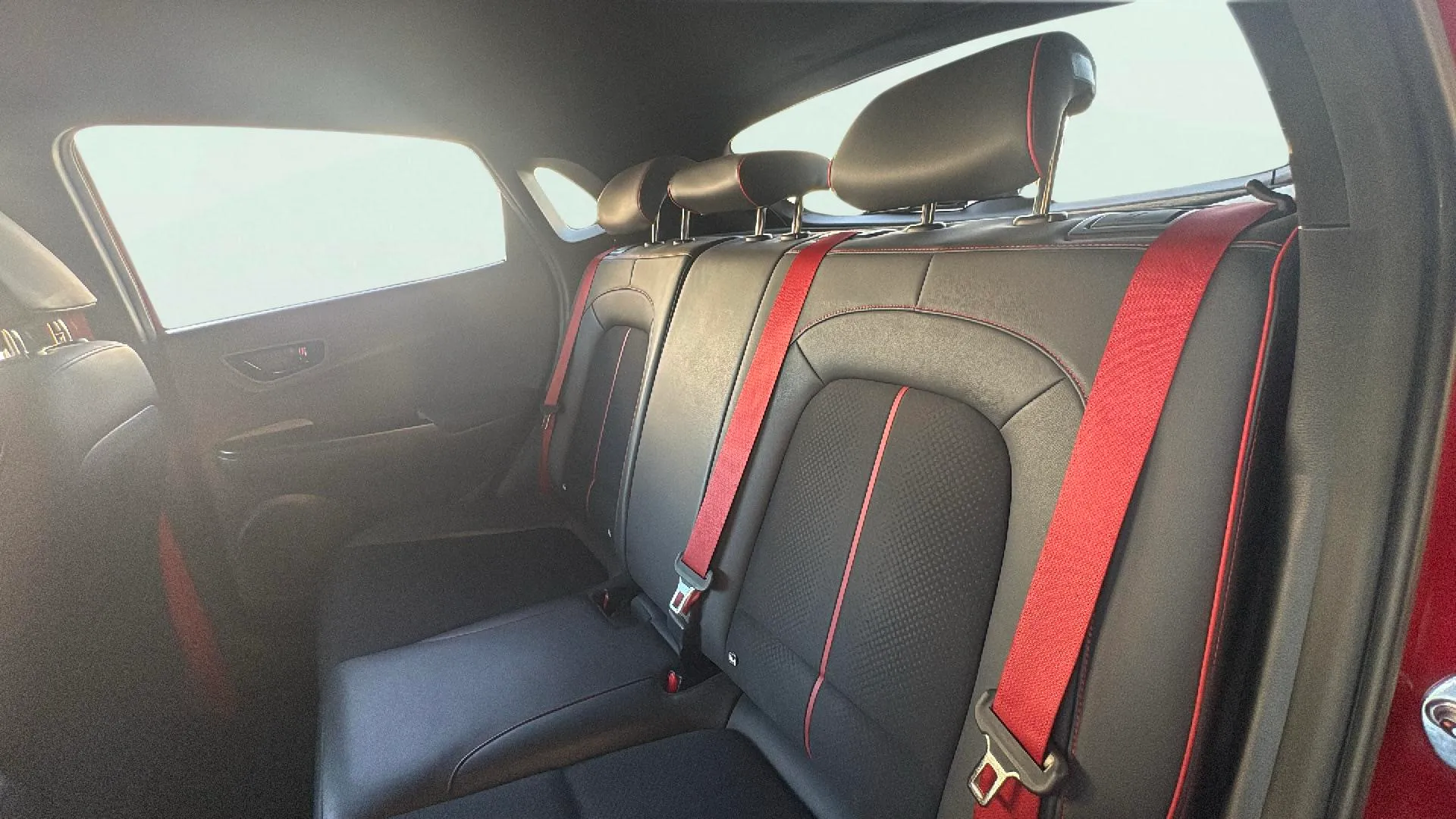 Hyundai Kona 1.6 CRDi Tecno 4x2 - foto 11