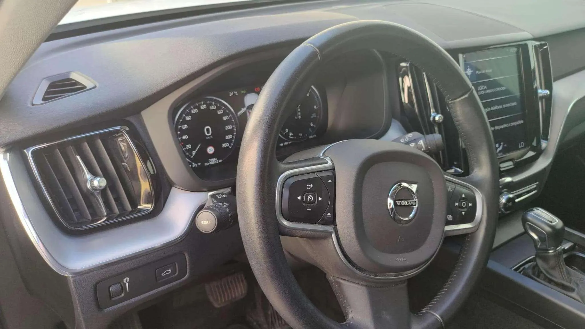 Volvo XC60 2.0 D4 Business Plus - foto 7