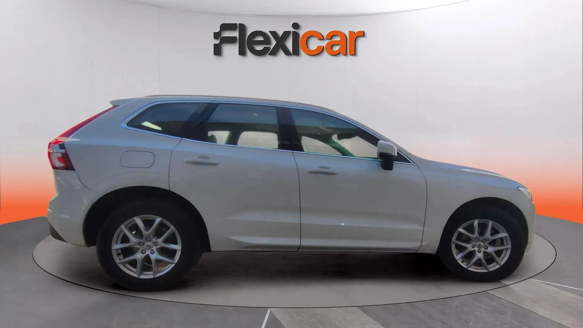 Volvo XC60 2.0 D4 Business Plus - foto 4