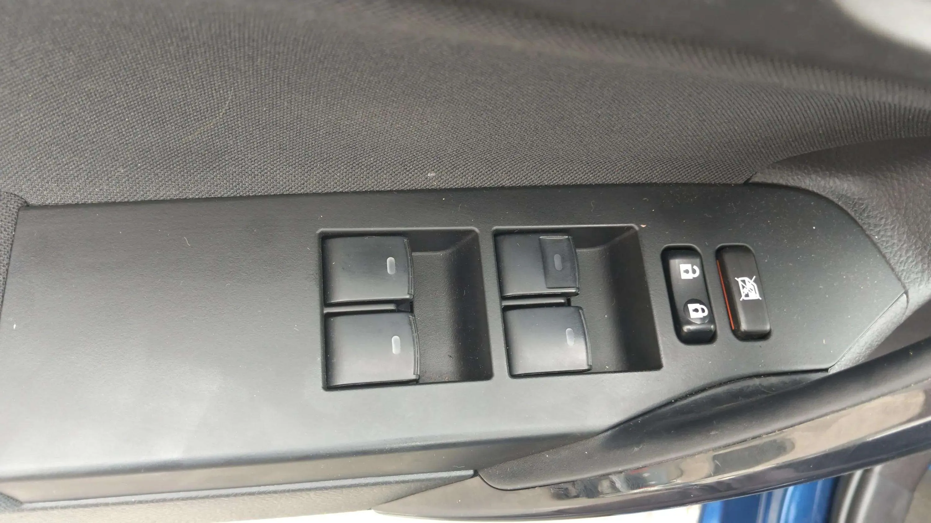 Toyota Auris 1.8 140H Hybrid Advance - foto 21