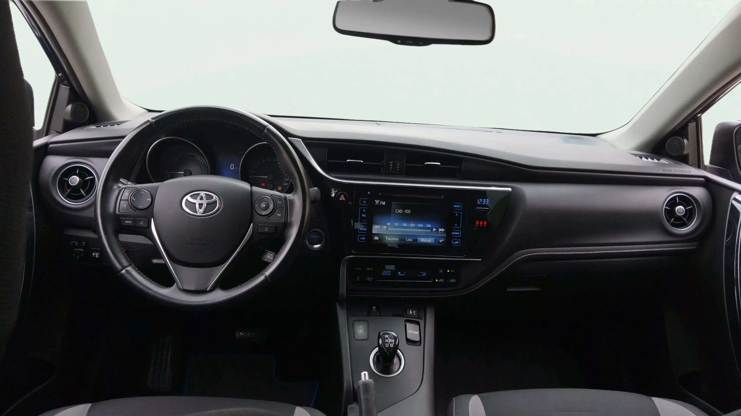 Toyota Auris 1.8 140H Hybrid Advance - foto 17