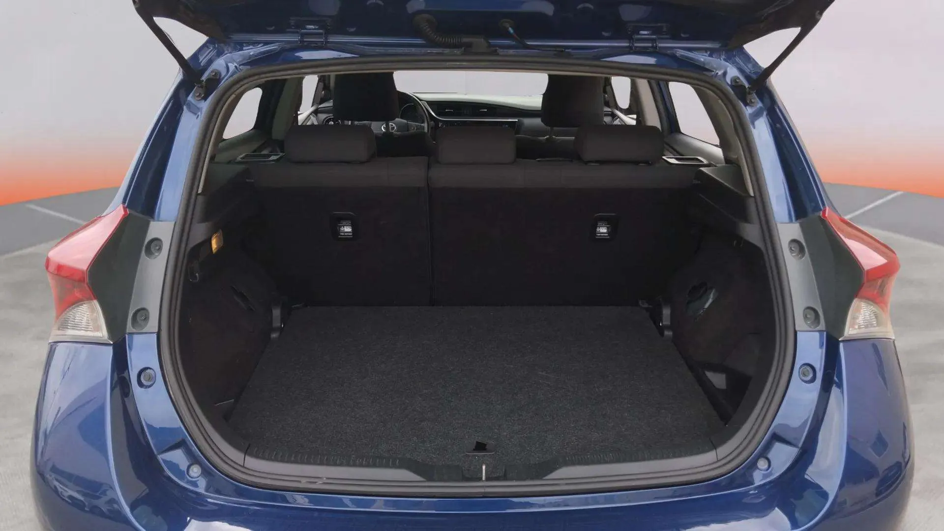 Toyota Auris 1.8 140H Hybrid Advance - foto 25