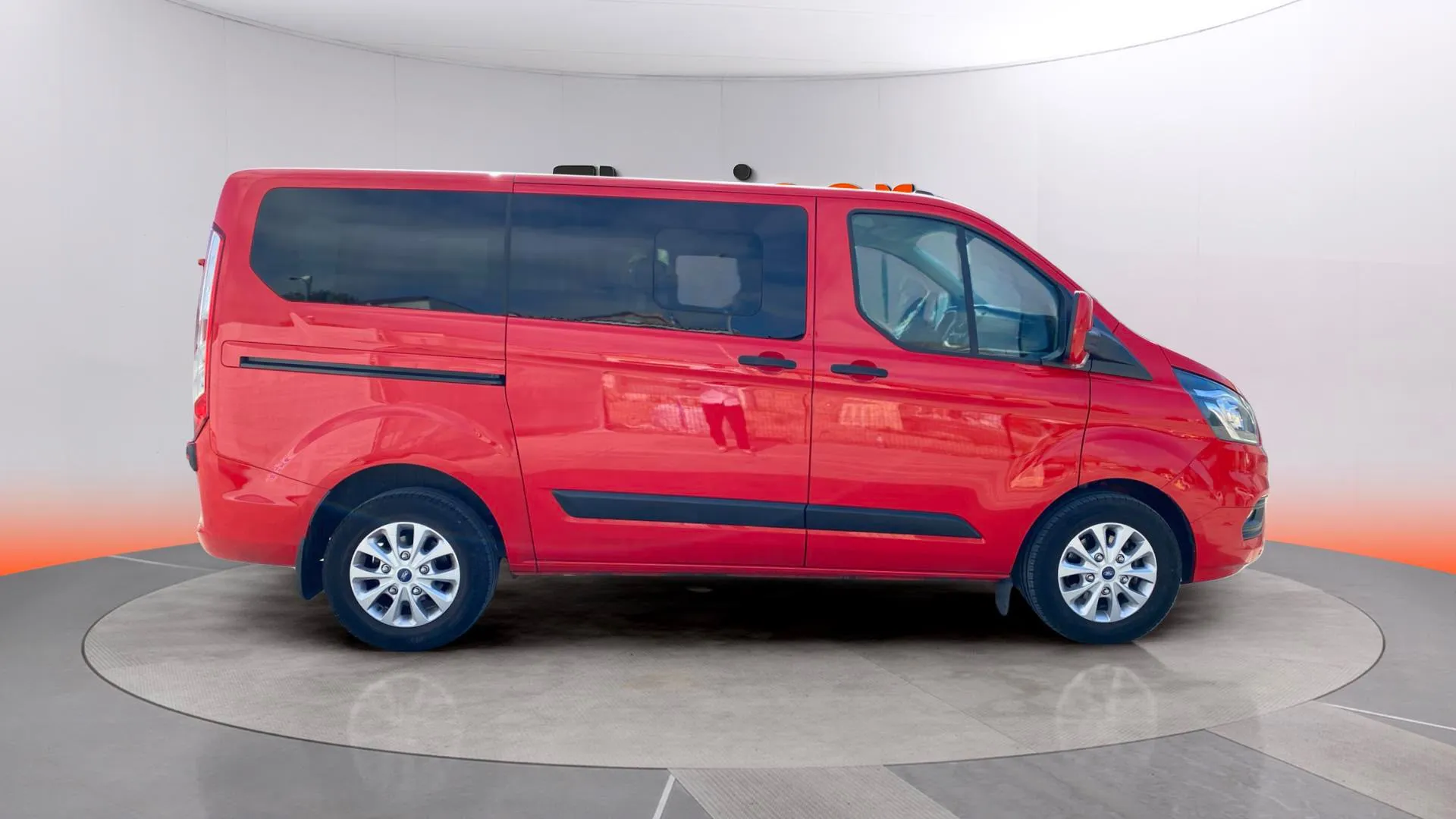 Ford Transit Custom 2000CC - foto 4