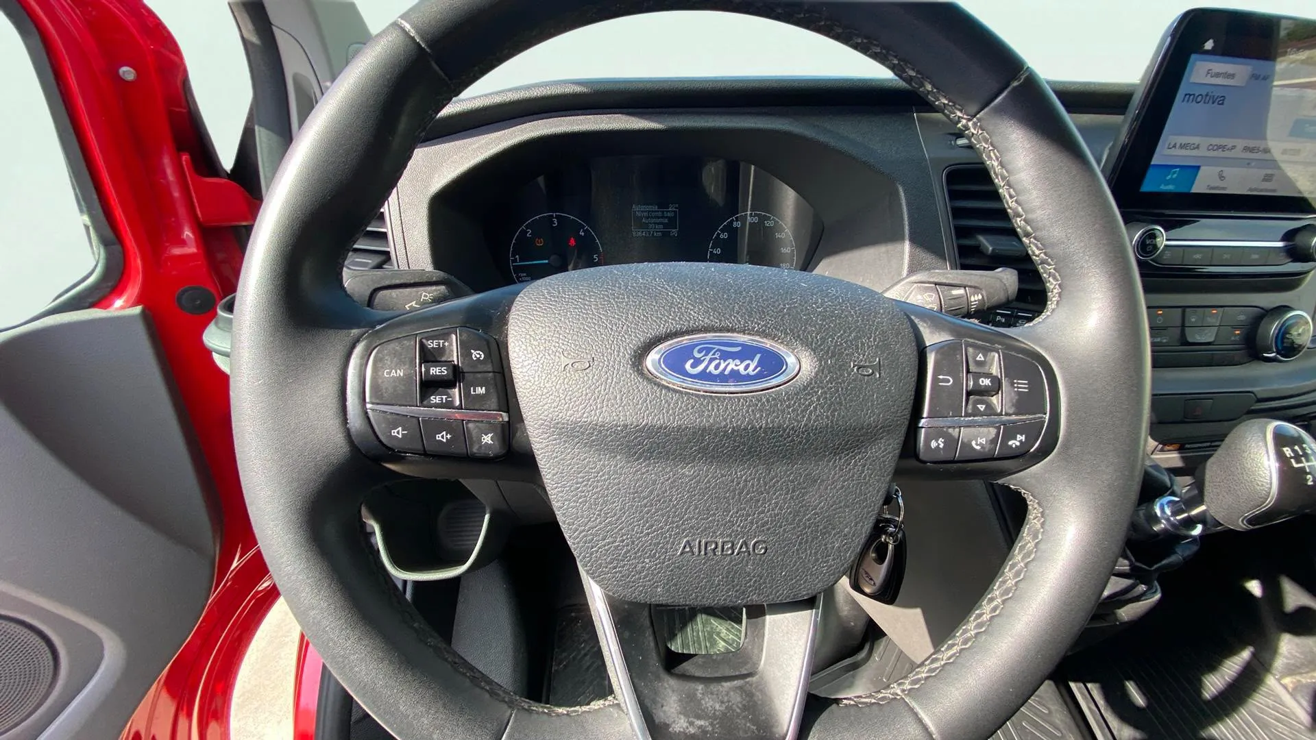 Ford Transit Custom 2000CC - foto 10