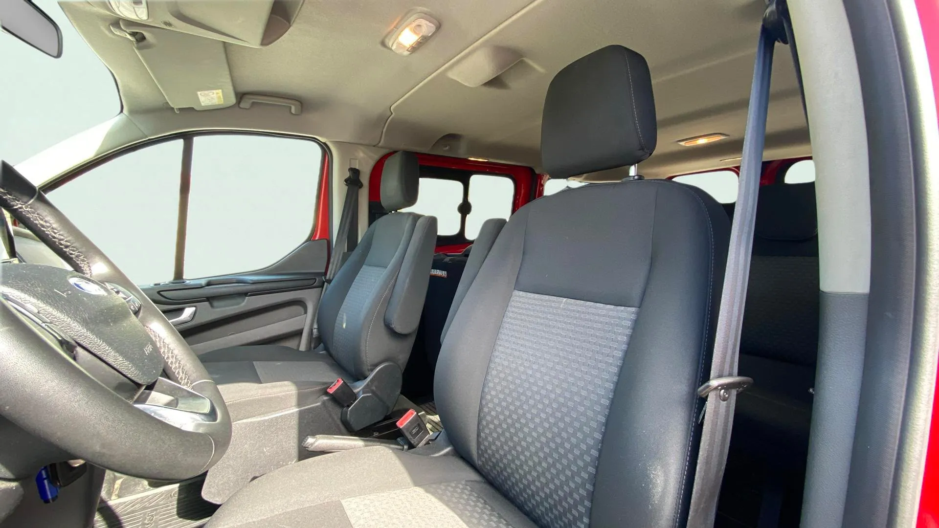 Ford Transit Custom 2000CC - foto 17