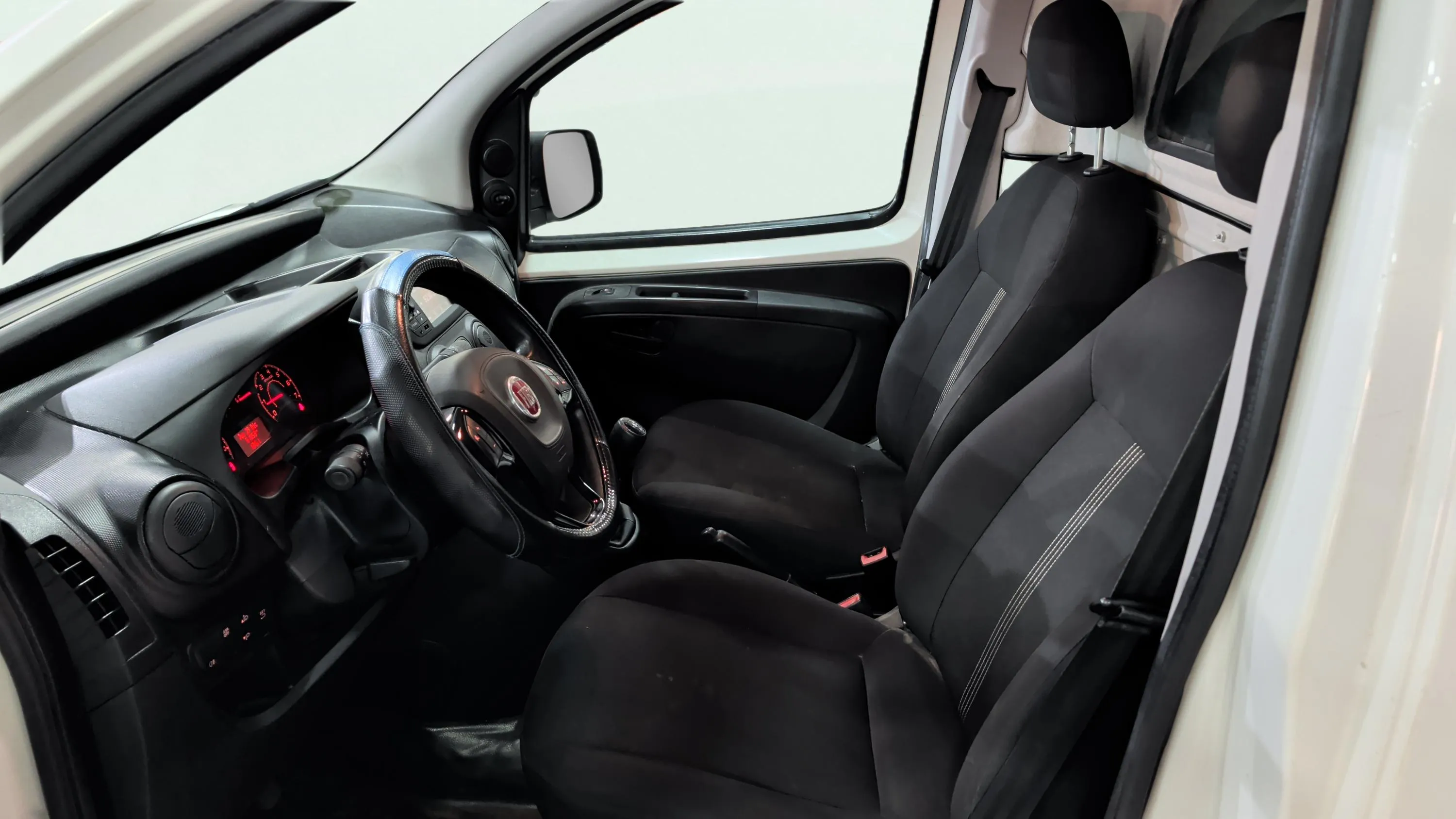Fiat Fiorino Cargo Base N1 1.3 Mjet - foto 13