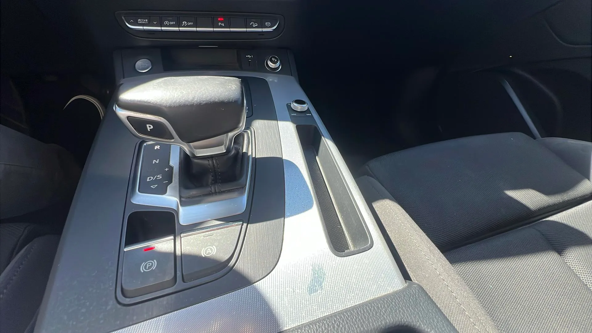 Audi Q5 40 TDI quattro S tronic - foto 15