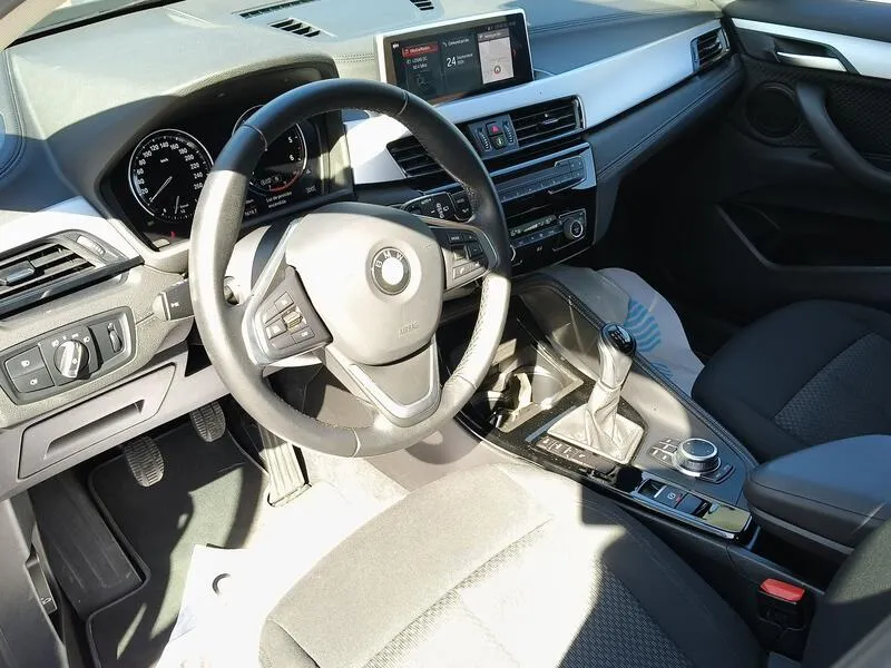 BMW X2 sDrive18d - foto 10