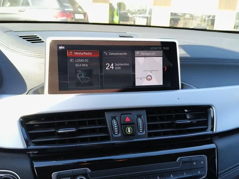 BMW X2 sDrive18d - foto 11