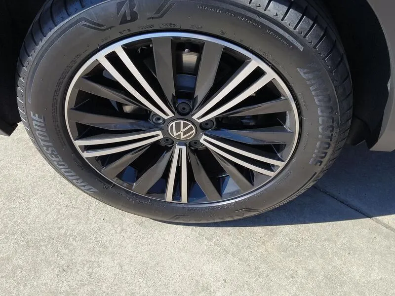 Volkswagen Tiguan Life 2.0 TDI DSG - foto 39