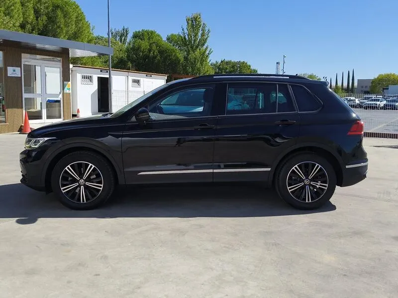 Volkswagen Tiguan Life 2.0 TDI DSG - foto 3