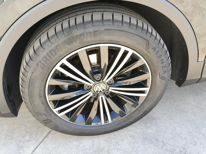Volkswagen Tiguan Life 2.0 TDI DSG - foto 43