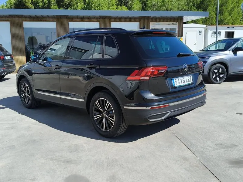 Volkswagen Tiguan Life 2.0 TDI DSG - foto 4