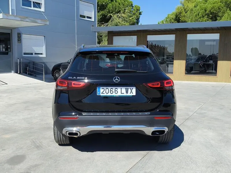 Mercedes-Benz GLA 200D - foto 5