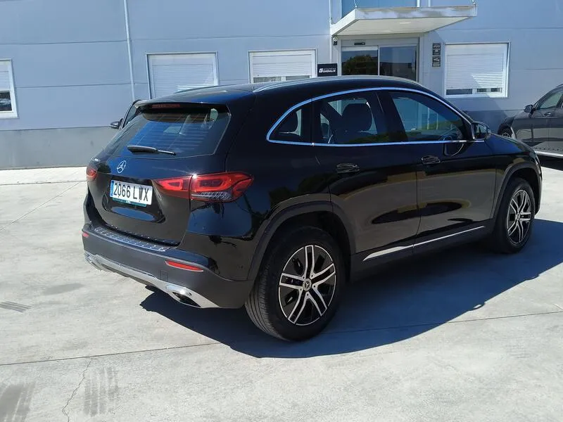 Mercedes-Benz GLA 200D - foto 6