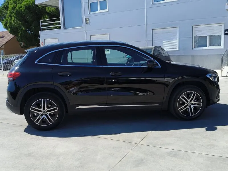 Mercedes-Benz GLA 200D - foto 7