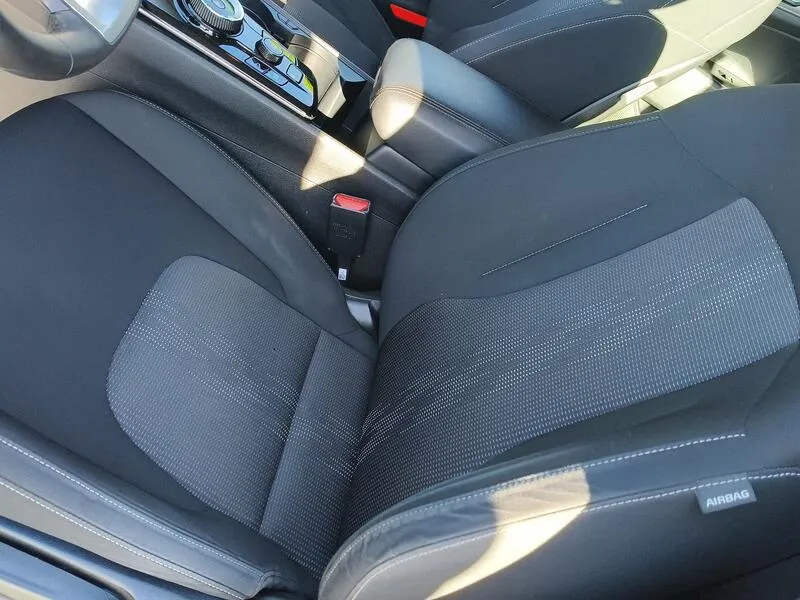 Kia Sportage 1.6 T-GDi HEV Drive - foto 30