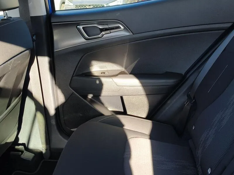 Kia Sportage 1.6 T-GDi HEV Drive - foto 31