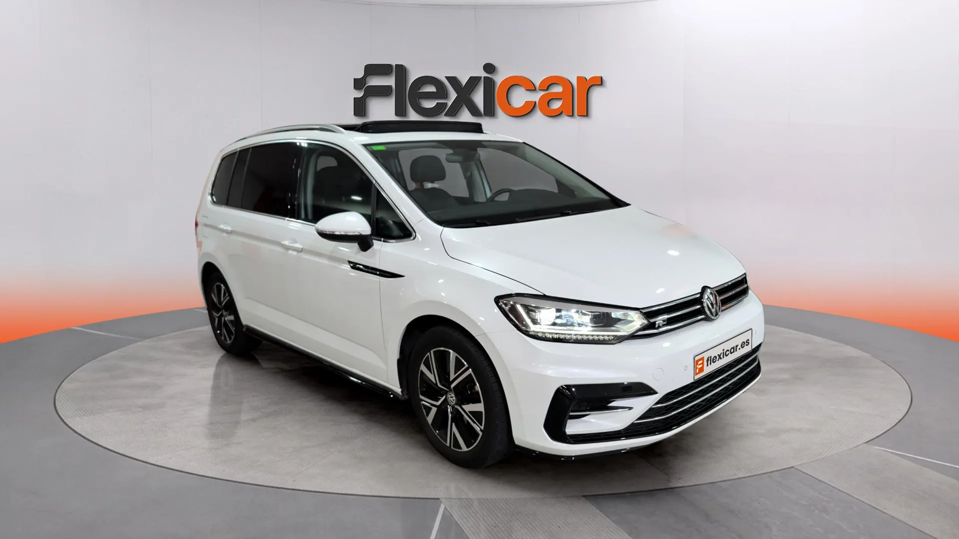 Volkswagen Touran Sport 1.5 TSI DSG