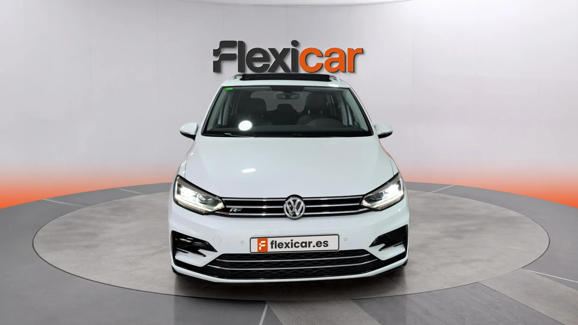 Volkswagen Touran Sport 1.5 TSI DSG - foto 2