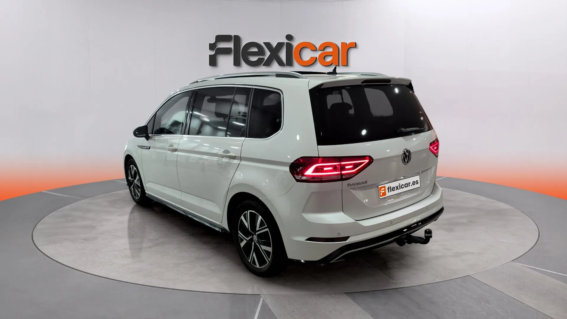 Volkswagen Touran Sport 1.5 TSI DSG - foto 5