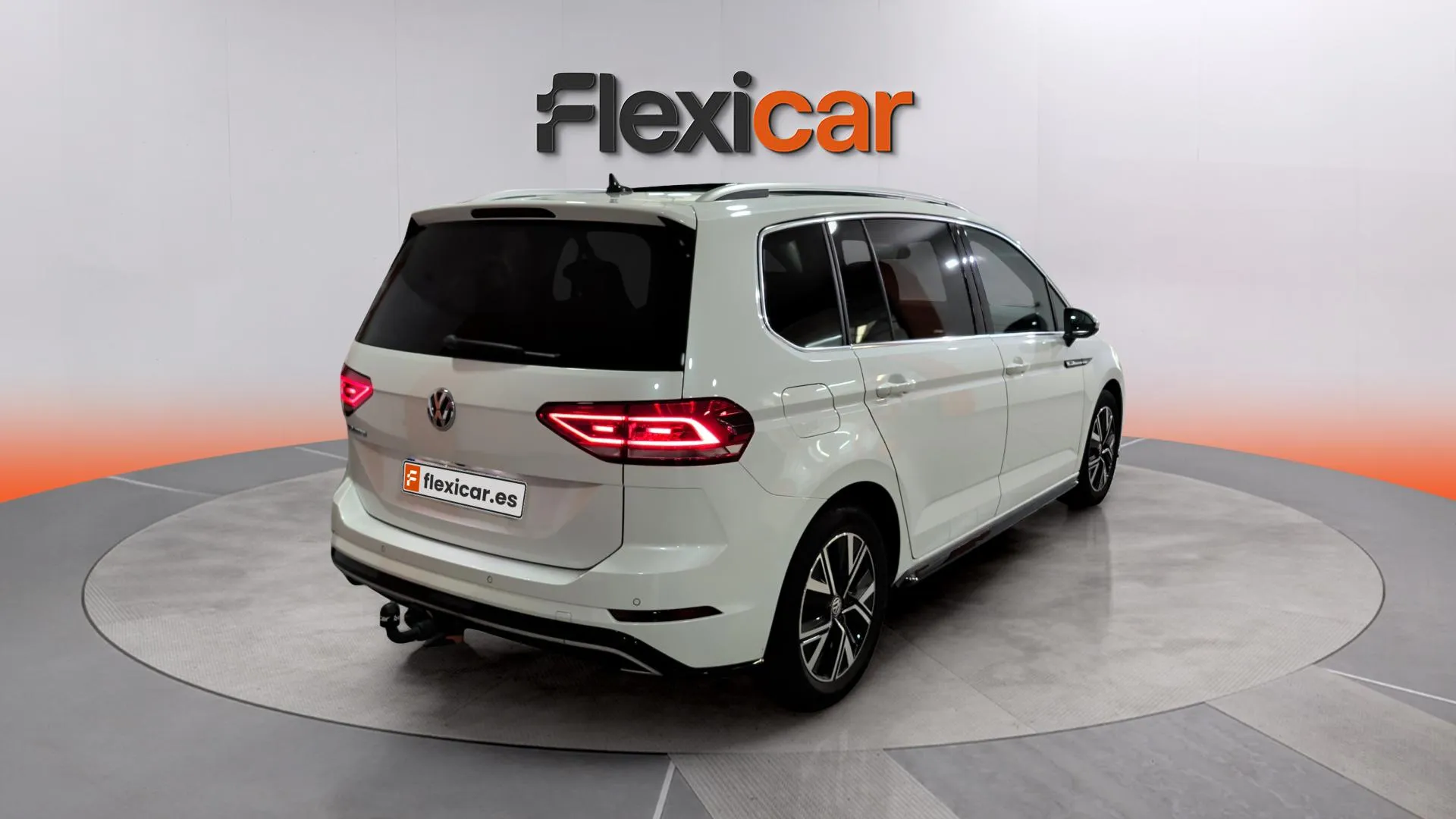 Volkswagen Touran Sport 1.5 TSI DSG - foto 7