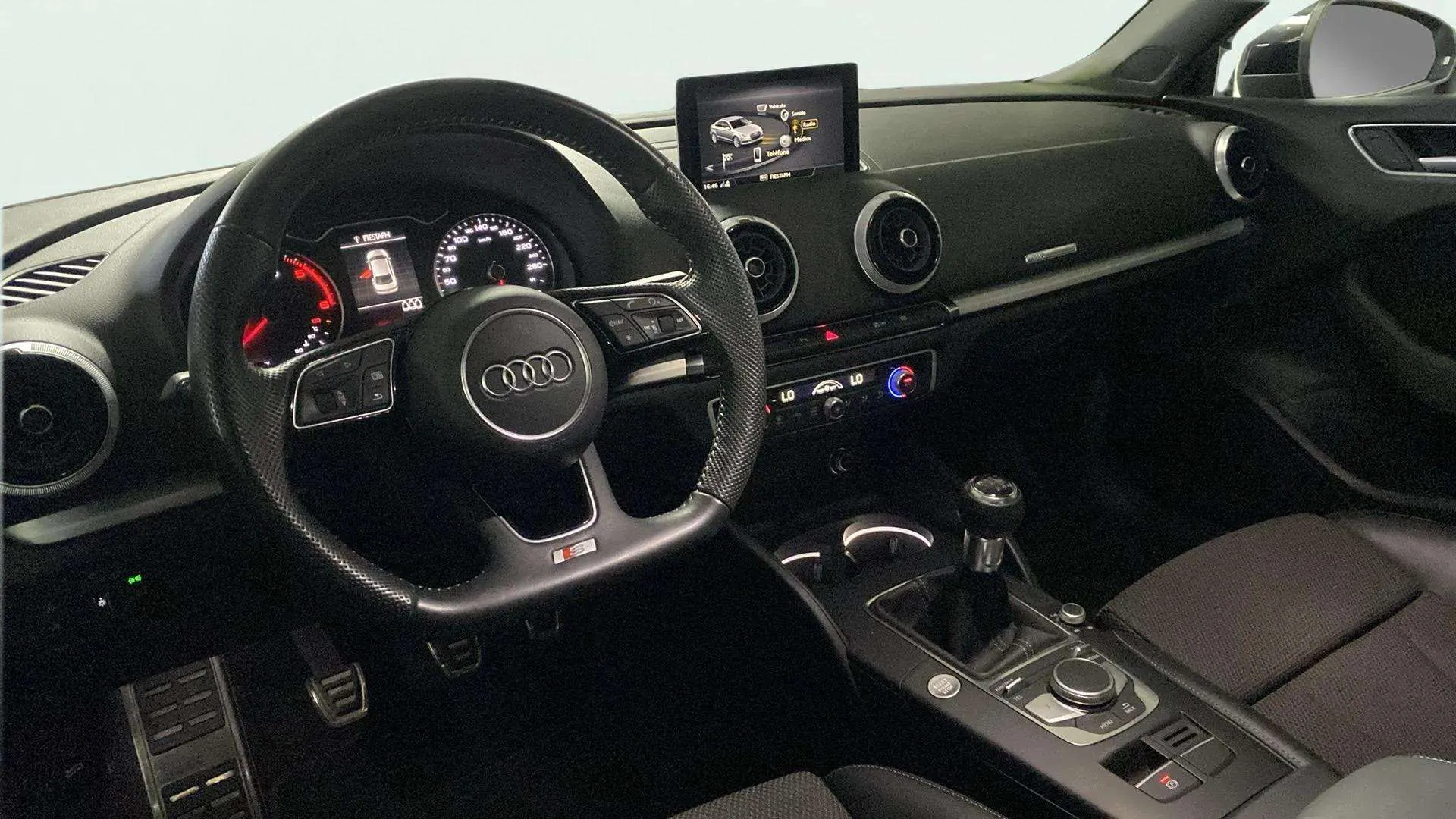 Audi A3 Sedan 35 TDI - foto 9