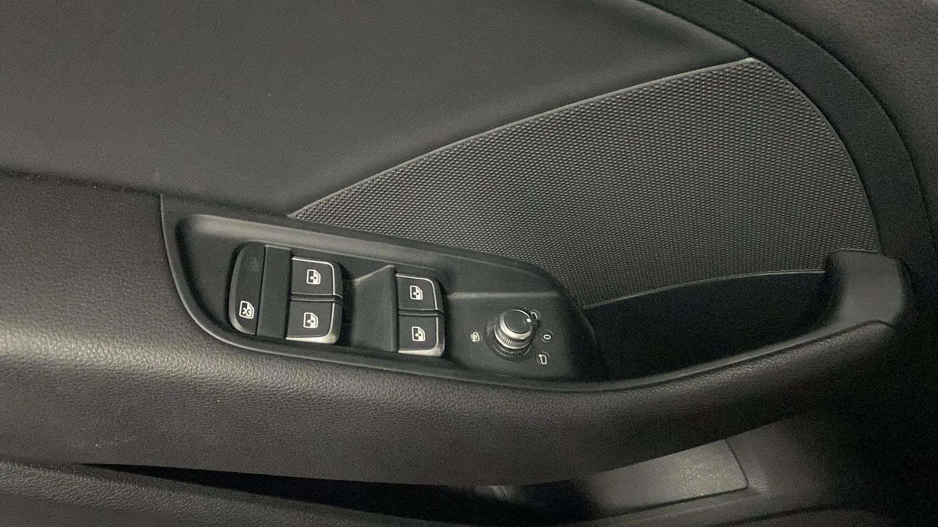 Audi A3 Sedan 35 TDI - foto 18