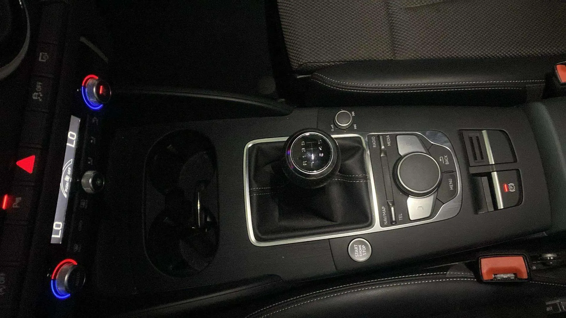 Audi A3 Sedan 35 TDI - foto 16