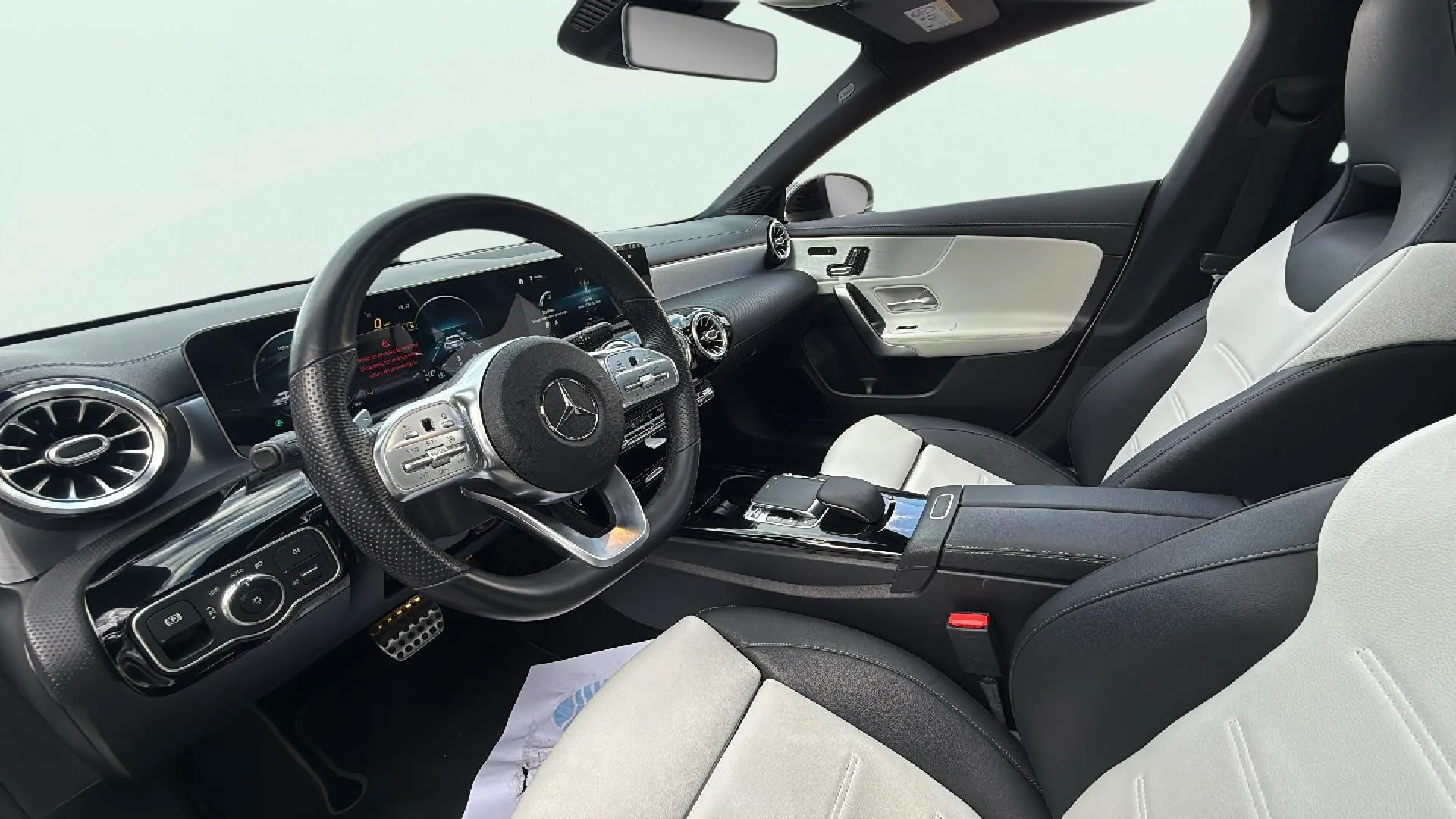 Mercedes-Benz CLA 200 - foto 7