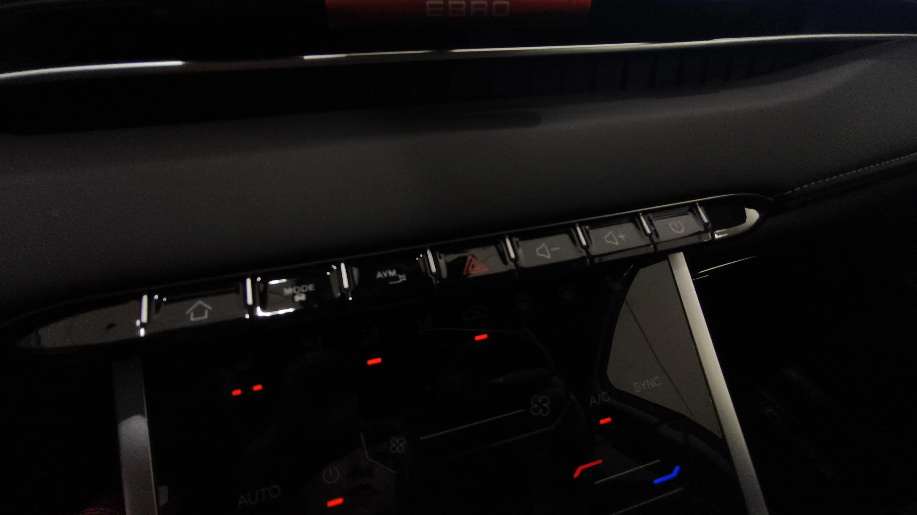 Ebro s400 HEV 1.5L 211 Excellence Aut - foto 20