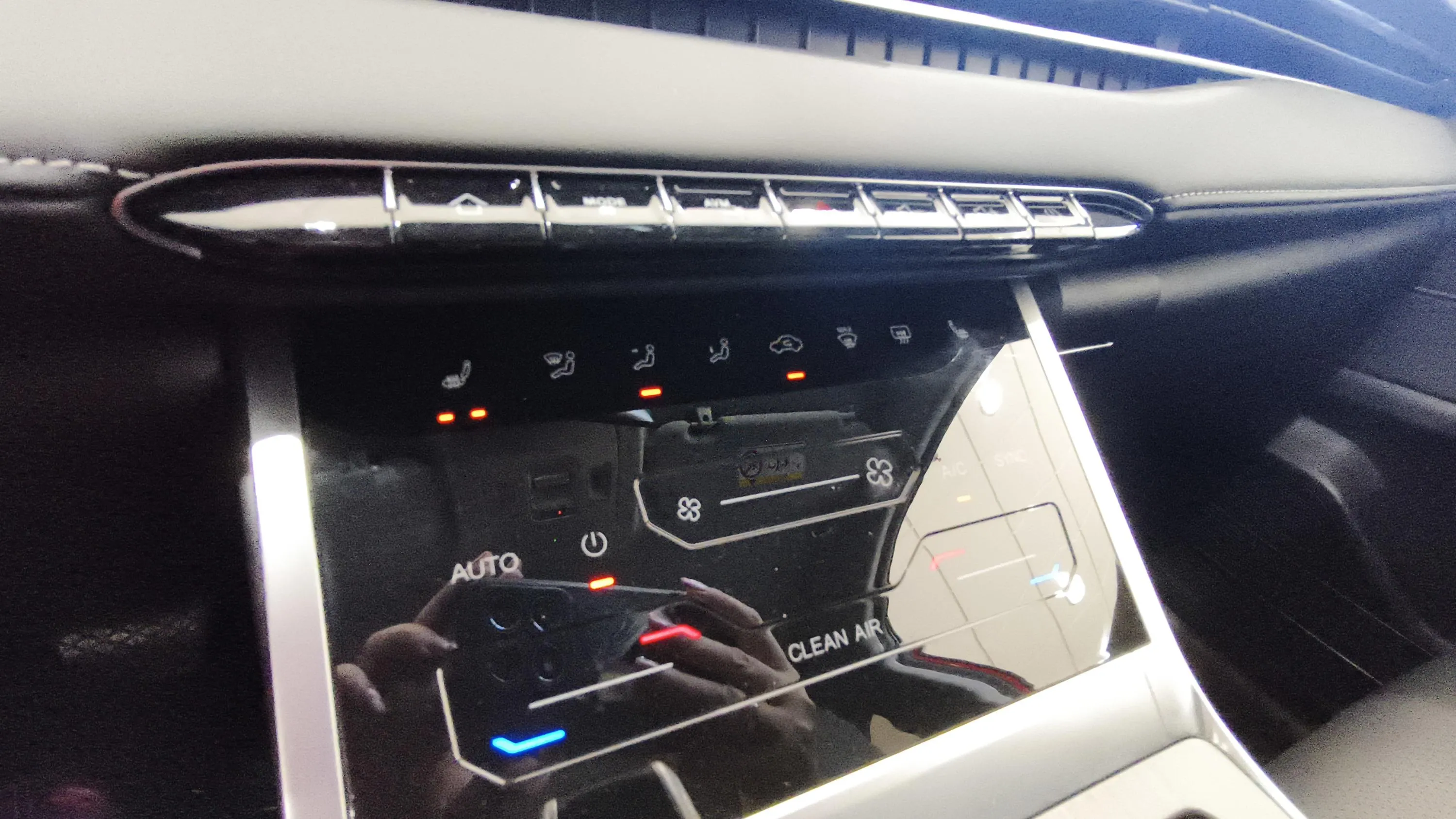 Ebro s400 HEV 1.5L 211 Excellence Aut - foto 21