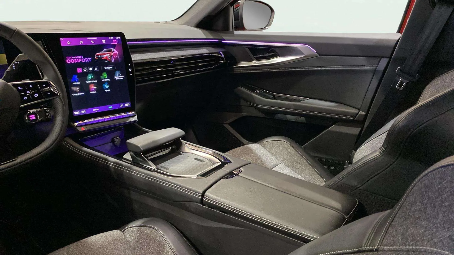 Renault Rafale Techno E-Tech full hybrid - foto 34