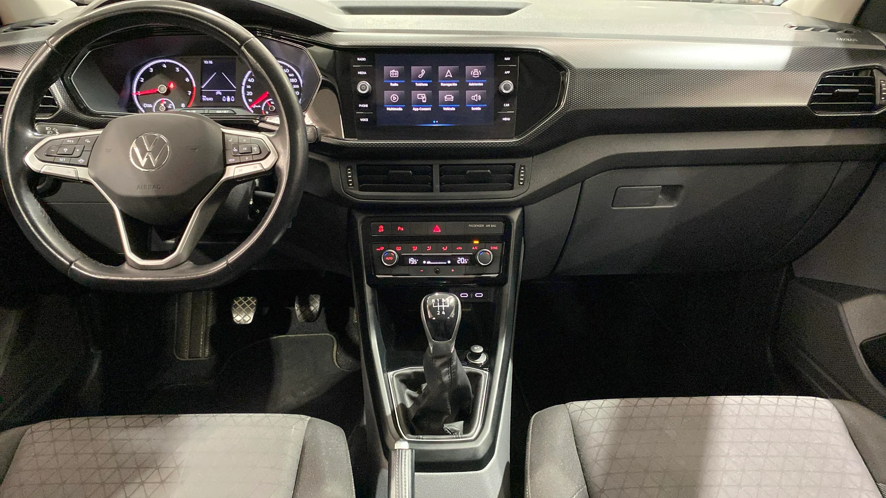 Volkswagen T-Cross Advance 1.0 TSI - foto 23