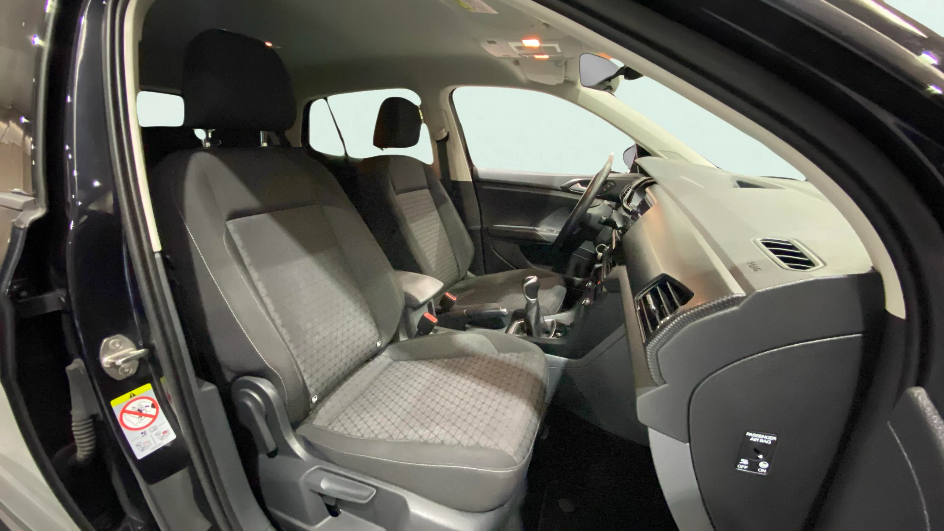 Volkswagen T-Cross Advance 1.0 TSI - foto 11