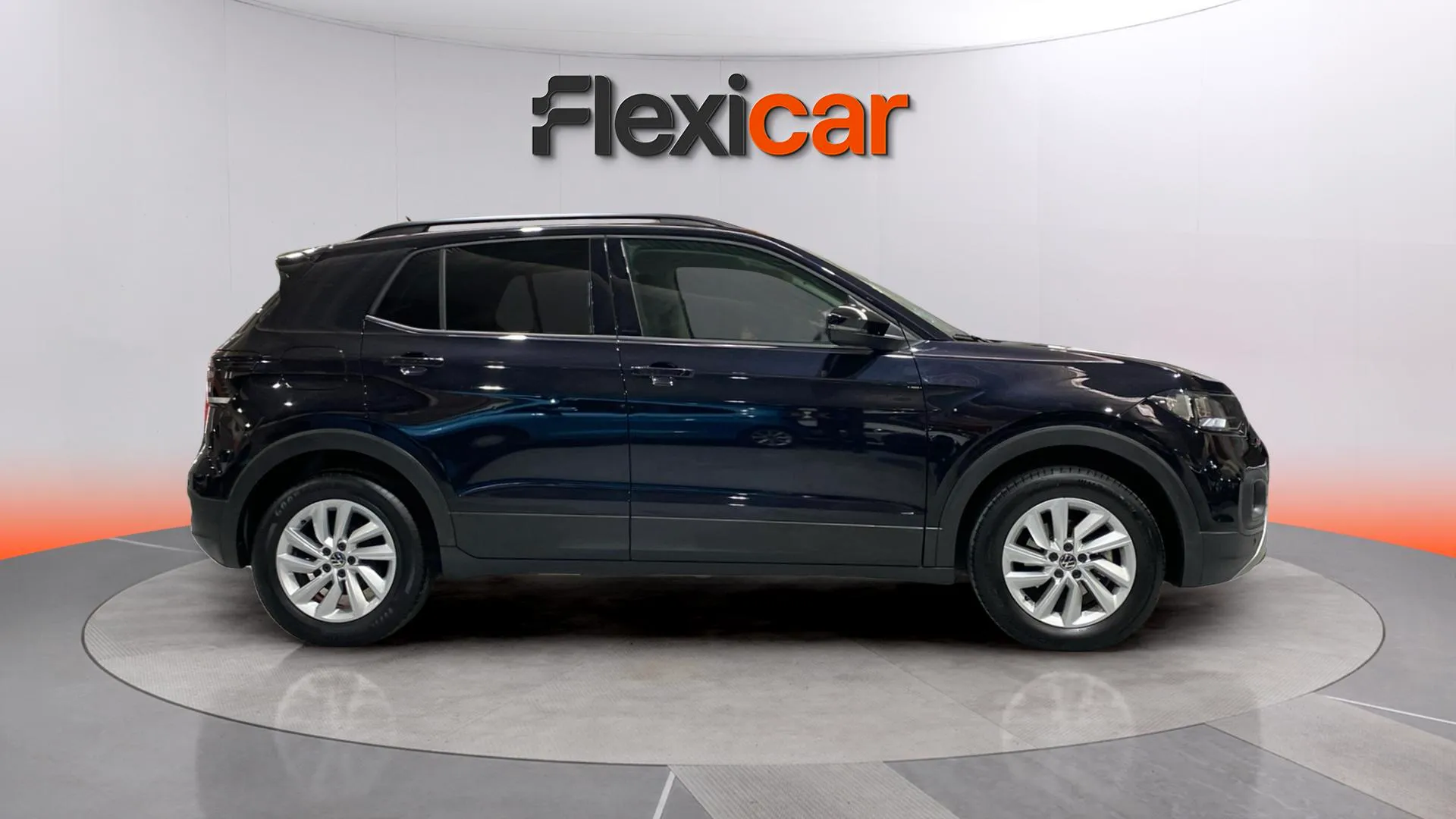 Volkswagen T-Cross Advance 1.0 TSI - foto 8