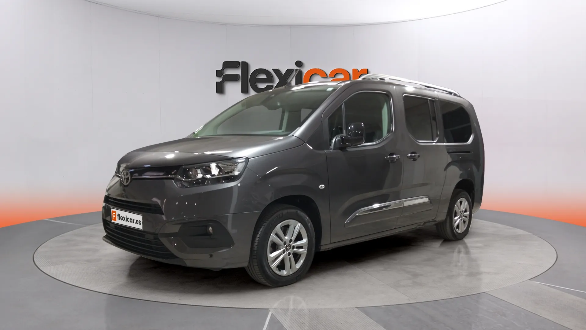 Toyota Proace City 1.2 Family Act 7 Plazas L2 - foto 3