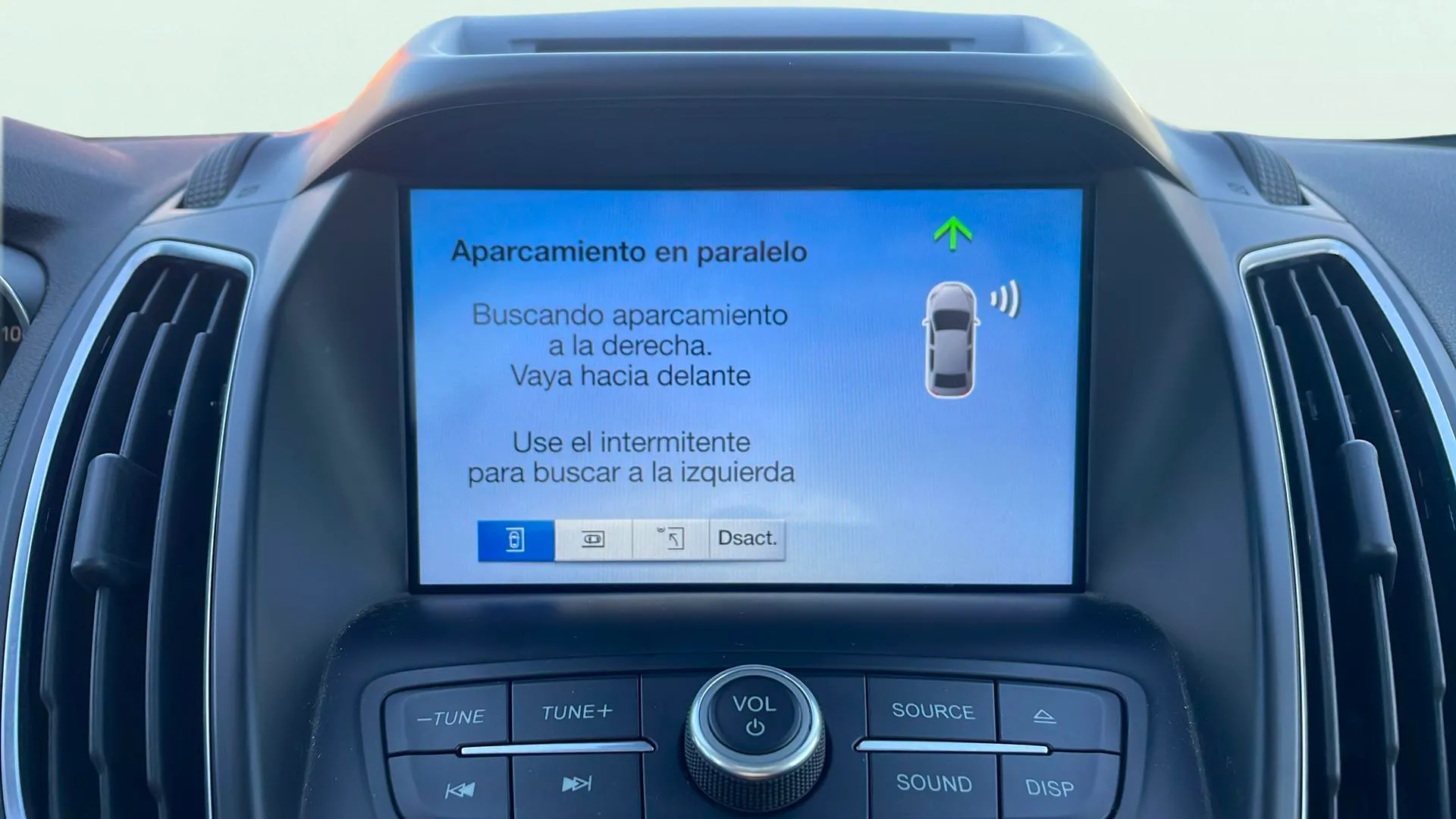 Ford C-Max 1.5 EcoBoost Titanium - foto 25