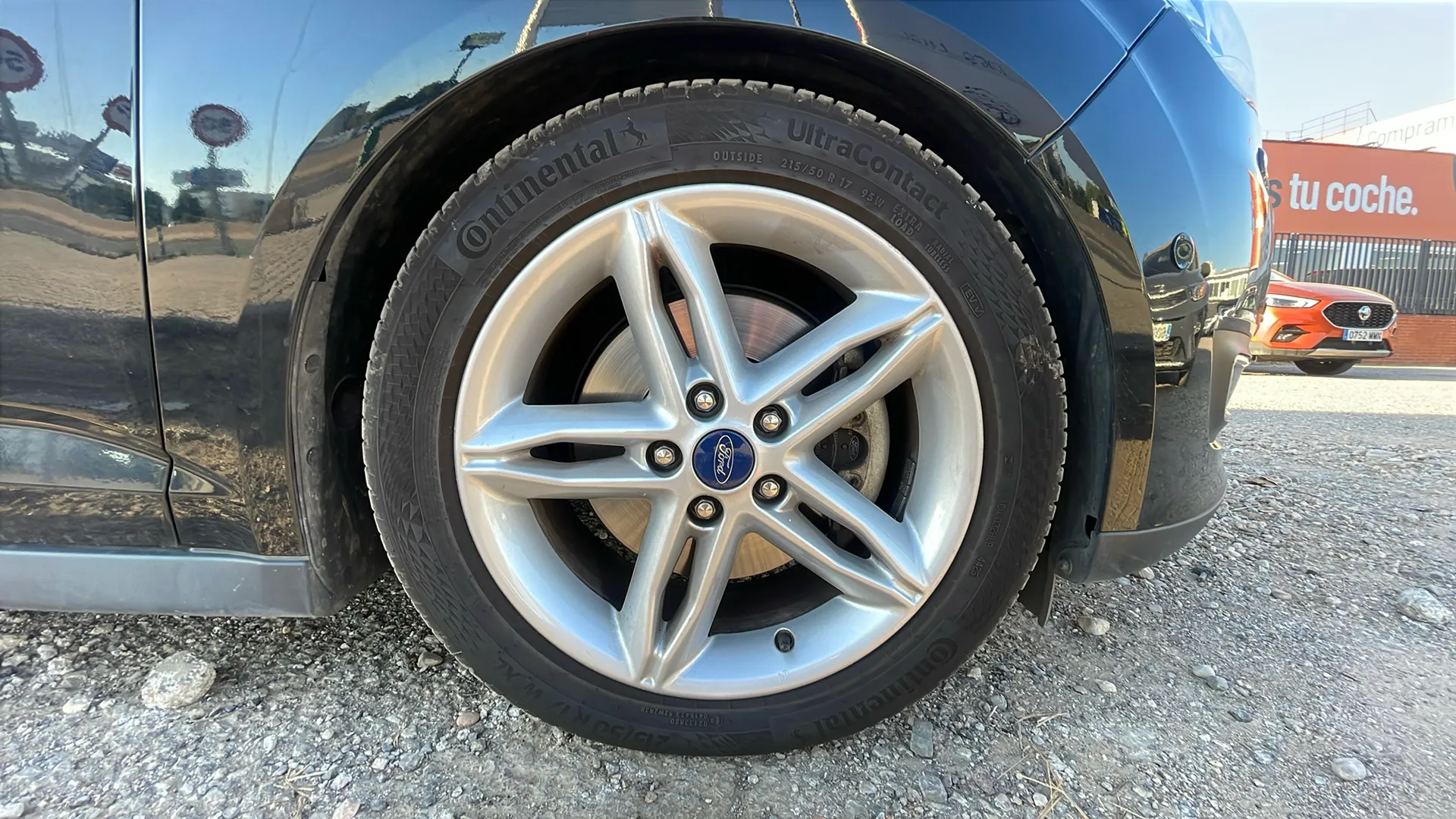 Ford C-Max 1.5 EcoBoost Titanium - foto 17
