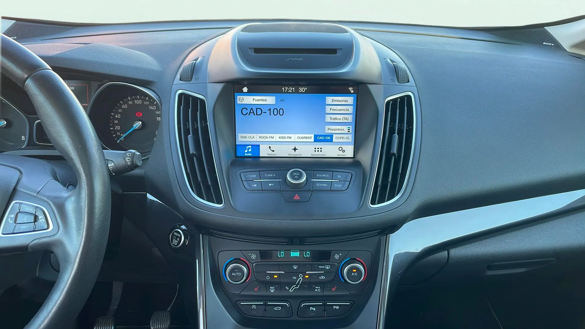 Ford C-Max 1.5 EcoBoost Titanium - foto 10