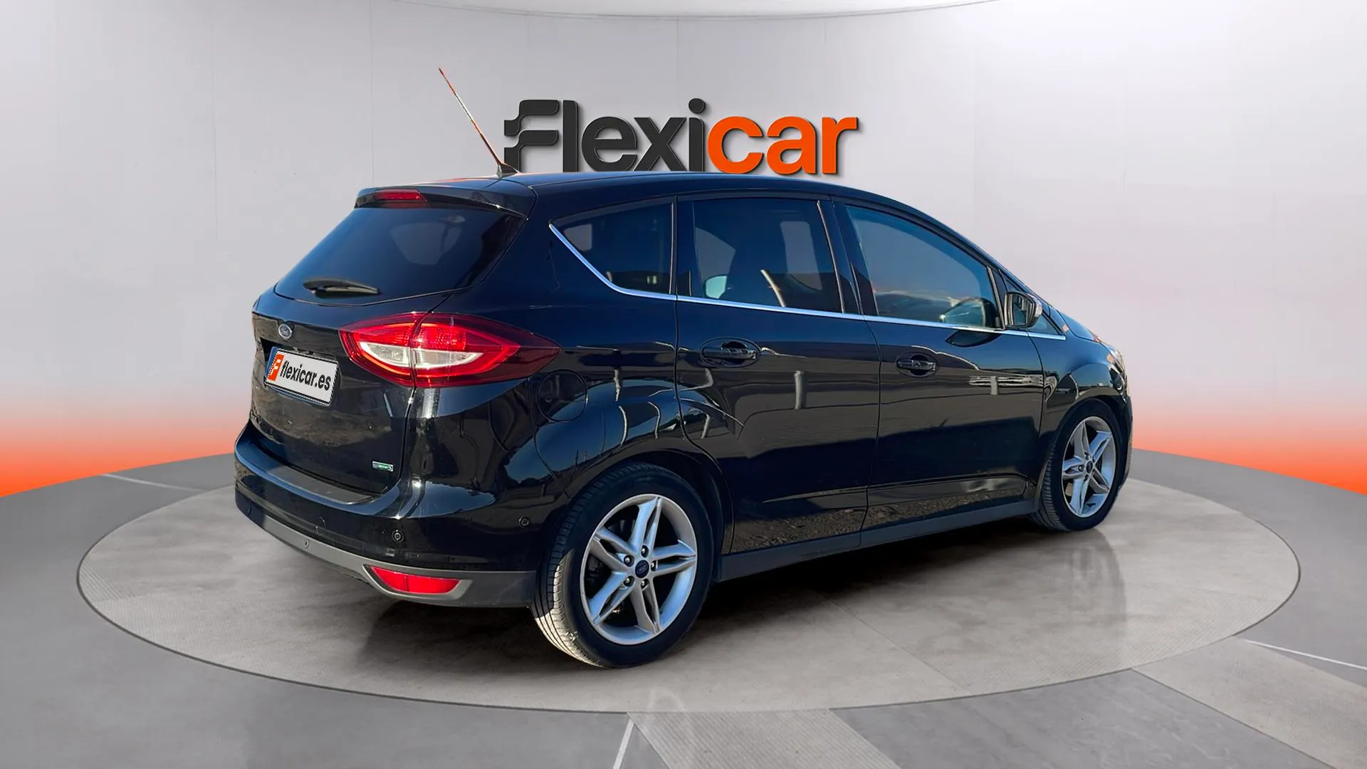 Ford C-Max 1.5 EcoBoost Titanium - foto 7