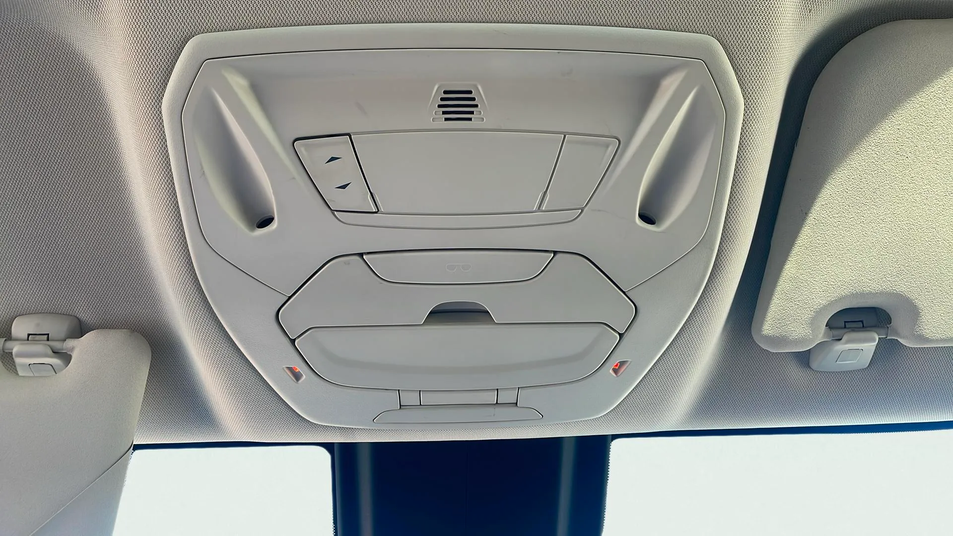 Ford C-Max 1.5 EcoBoost Titanium - foto 38