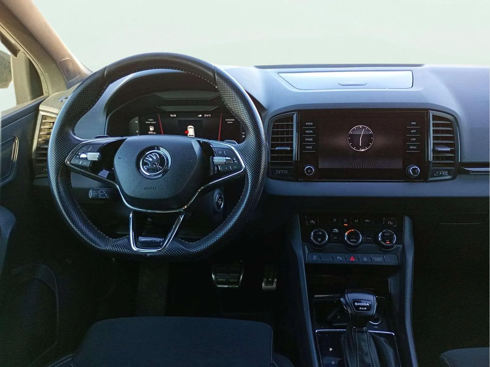 Škoda Karoq 2.0 TDI DSG 4x4 Sportline - foto 16