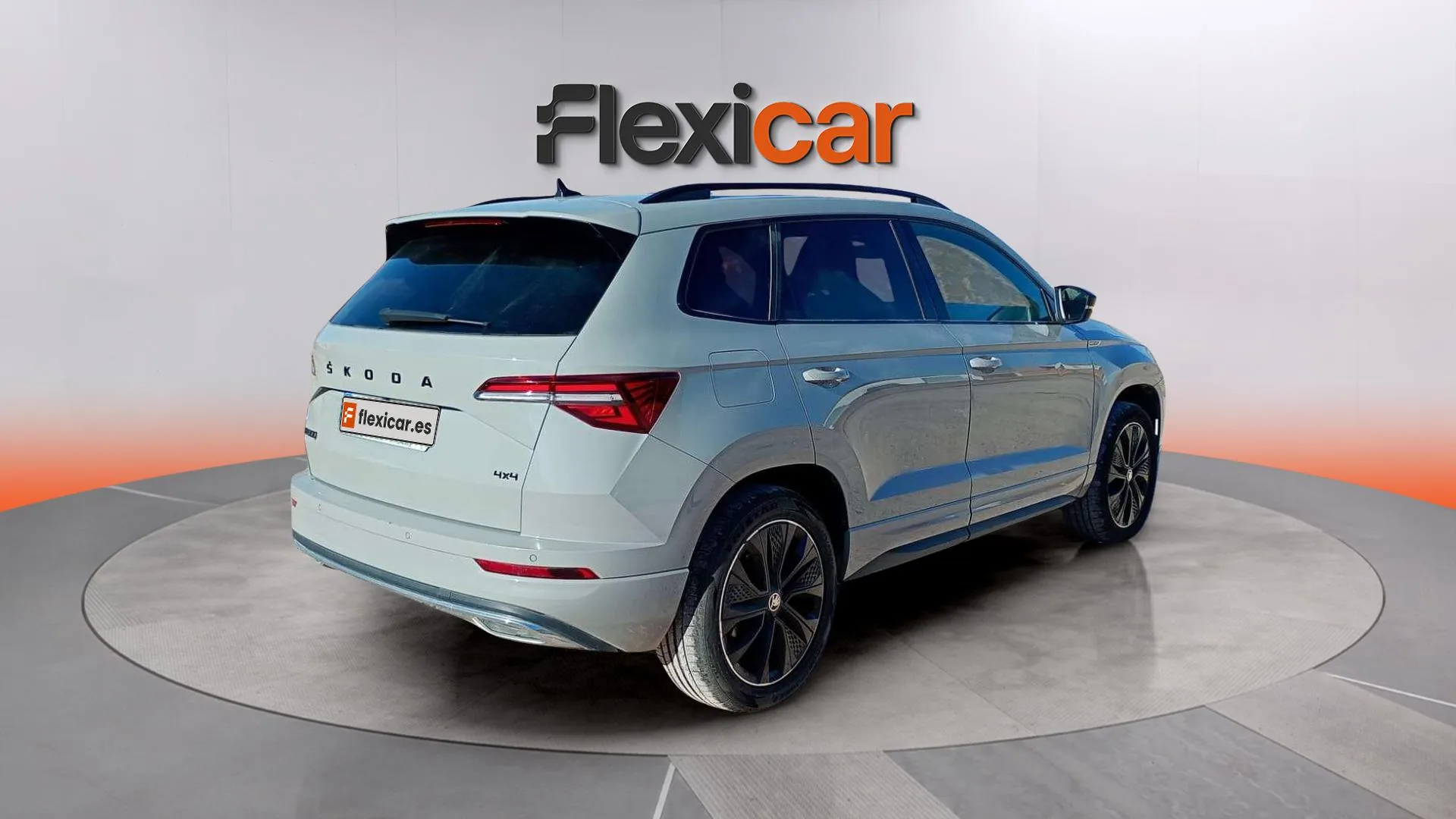 Škoda Karoq 2.0 TDI DSG 4x4 Sportline - foto 7