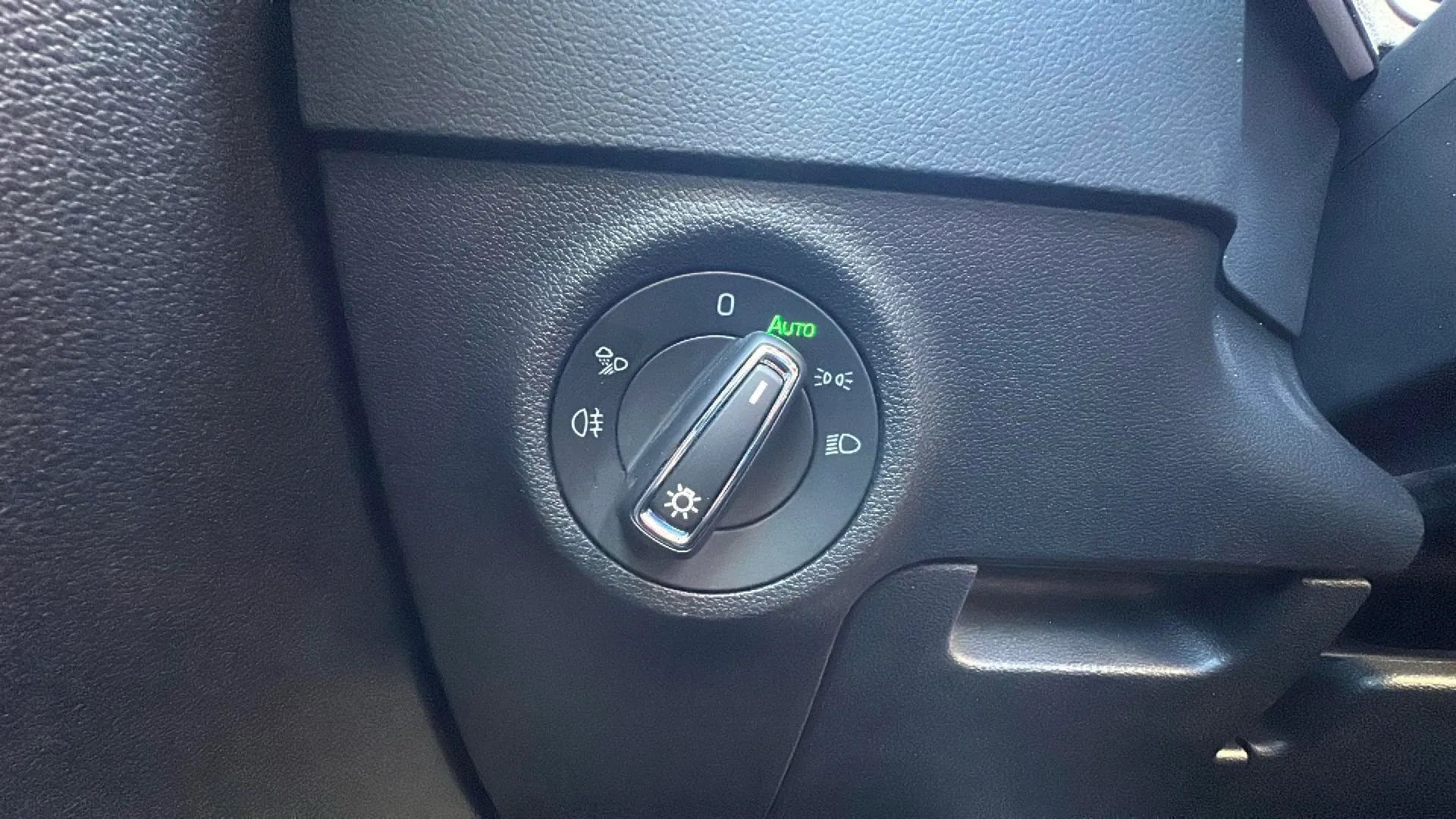 Škoda Karoq 1.5 TSI DSG ACT Style - foto 23