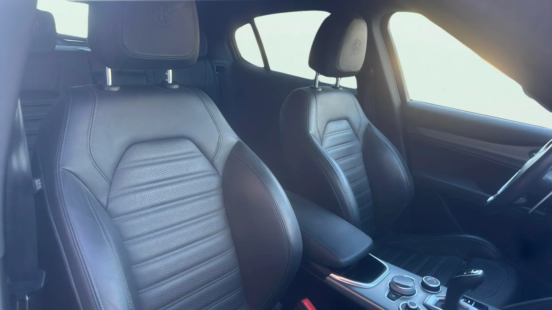 Alfa Romeo Stelvio 2.2 Diésel Veloce TI Q4 - foto 9