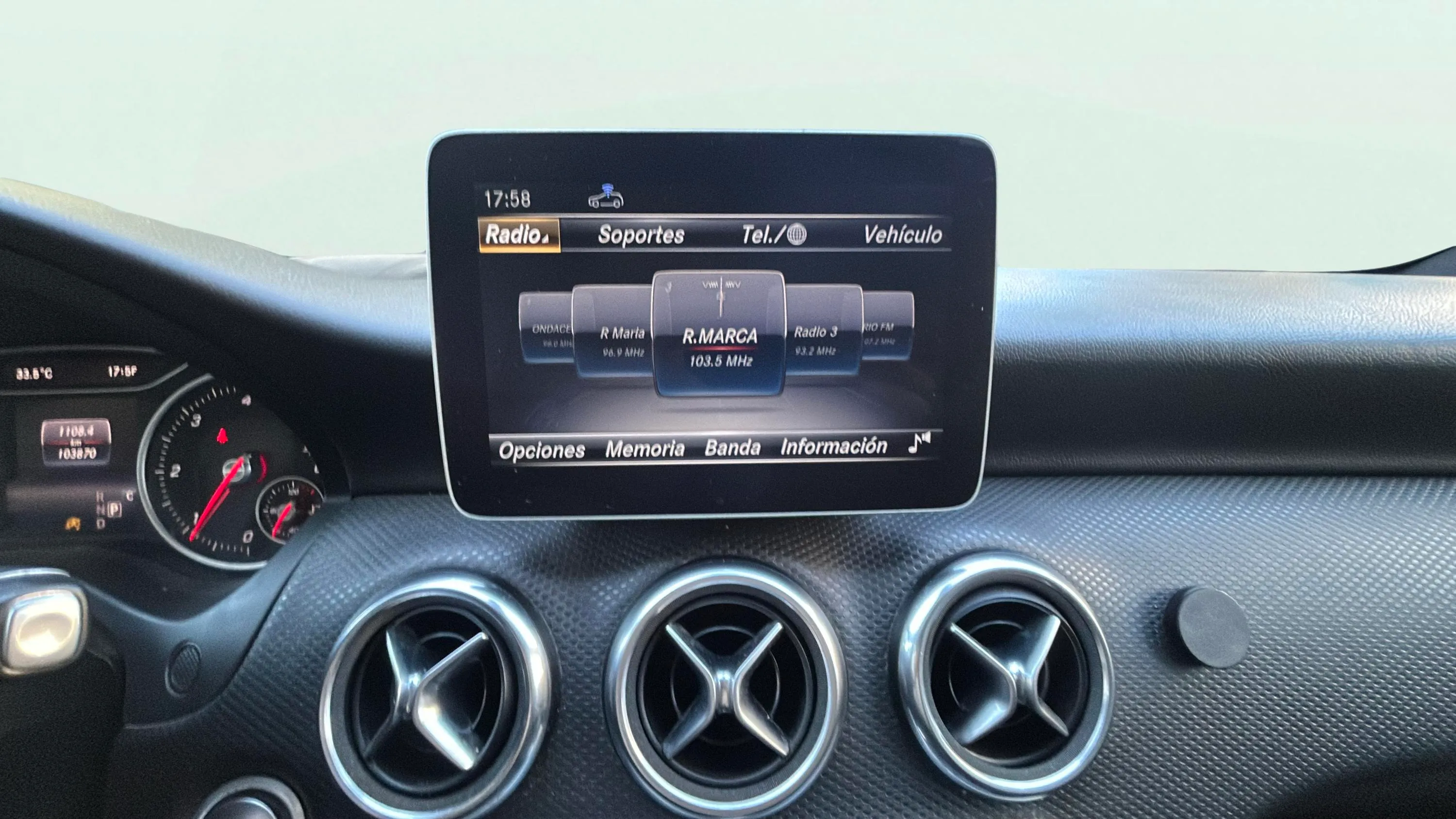 Mercedes-Benz Clase A A 200 d - foto 22