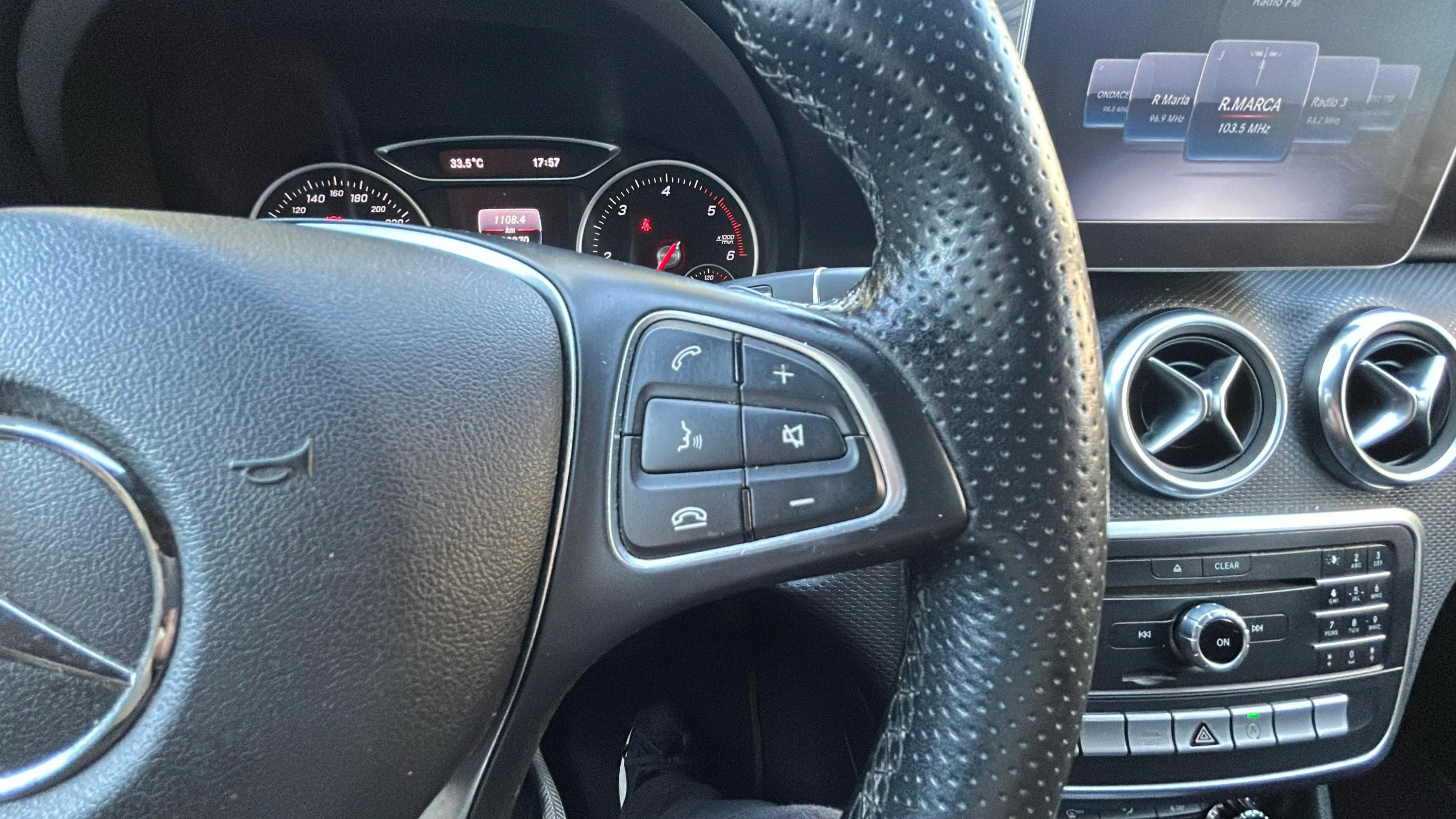 Mercedes-Benz Clase A A 200 d - foto 20
