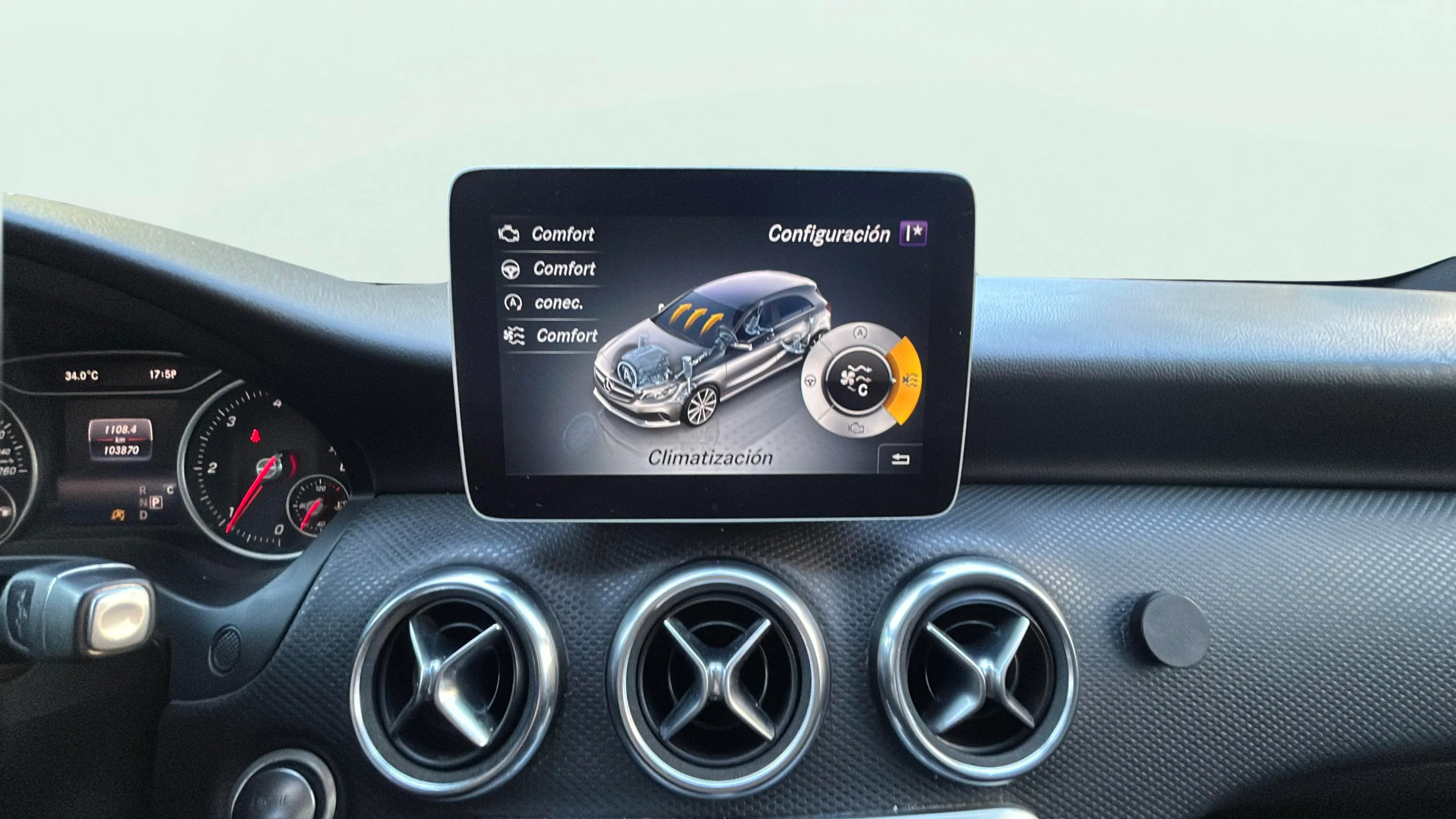 Mercedes-Benz Clase A A 200 d - foto 26