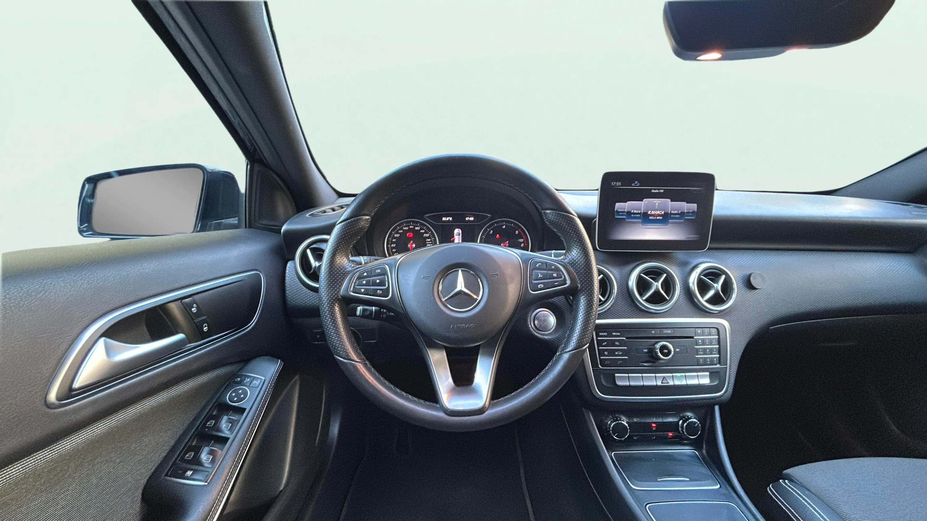 Mercedes-Benz Clase A A 200 d - foto 11